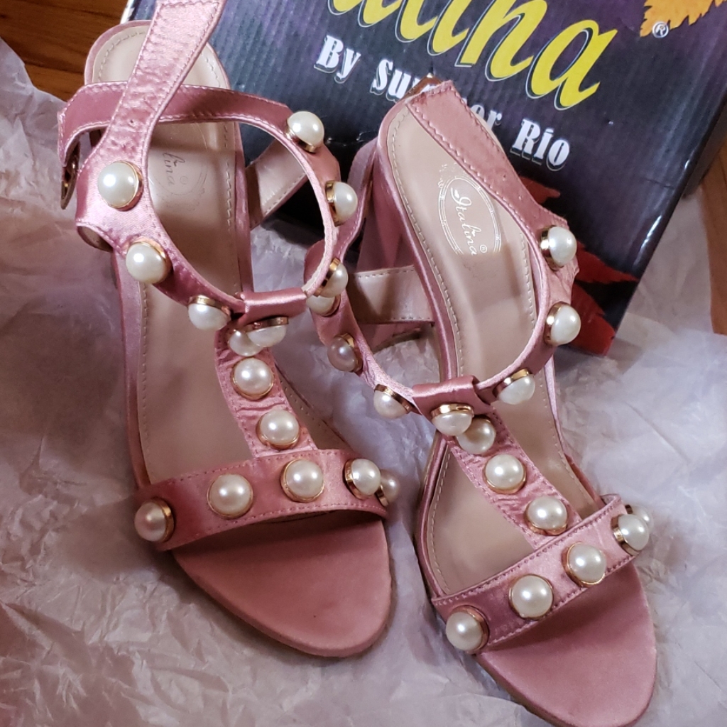 Ladies Shoes..